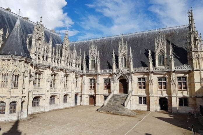 cour criminelle de Seine-Maritime.