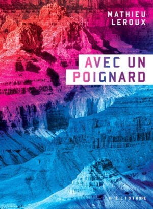 Avec un poignard